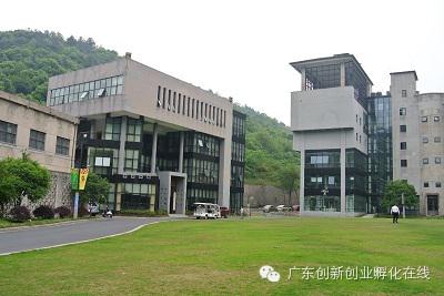 東科集團董事長-吳亮明先生，于2014年5月6日-10日隨廣東省科技企業孵化器協會前往【青島、浙江科技企業孵化器考察調研報告】